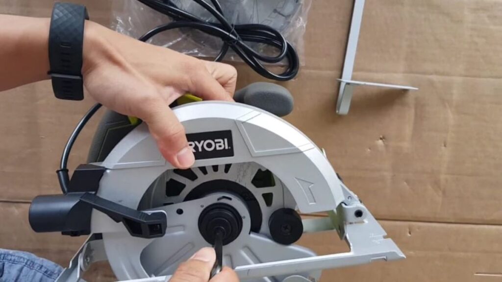 How to Install Ryobi Circular Saw Blade